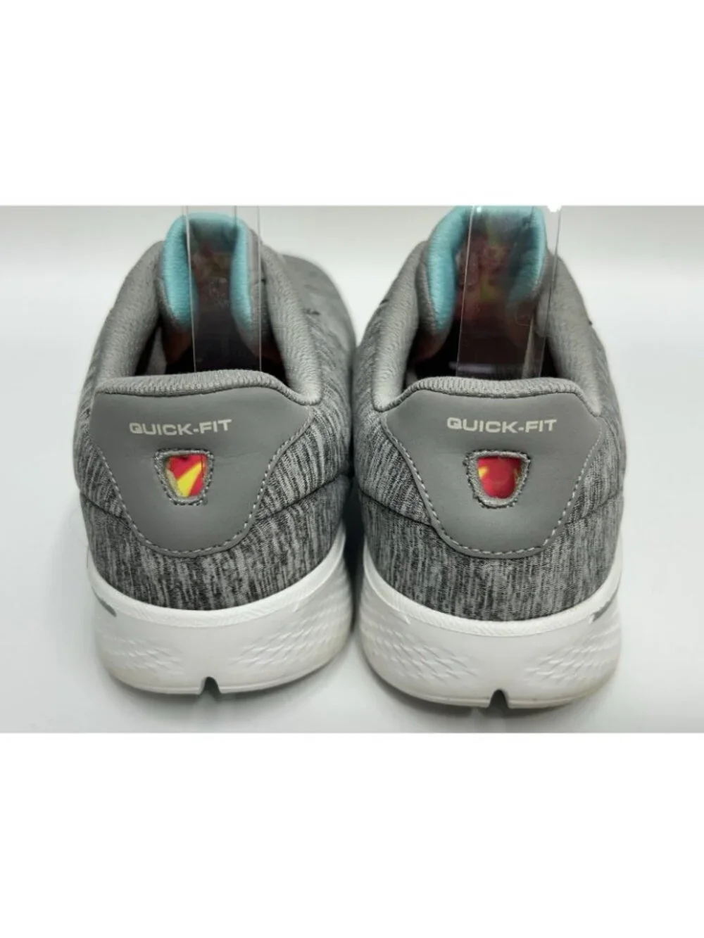 Skechers Womens Go Walk 4 Serenity Shoes Sz  10 Gray White 14173 Low Top Lace Up